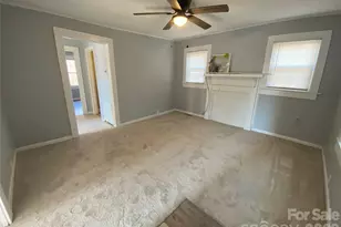 1521 W Davidson Ave, Gastonia, NC 28052 - Photo 5