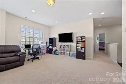 327 Hawks Creek Parkway, Fort Mill, SC 29708 - Photo 31