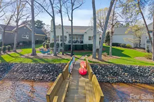 17723 Springwinds Dr, Cornelius, NC 28031 - Photo 7