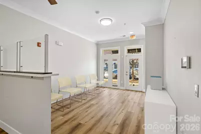 2060 Ayrsley Town Boulevard, Charlotte, NC 28273 - Photo 9