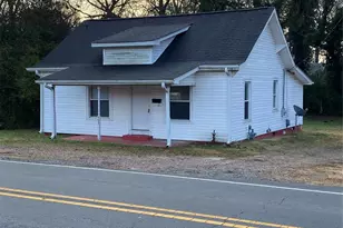 303 Rogers Lake Rd, Kannapolis, NC 28081 - Photo 3