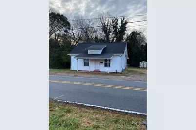 303 Rogers Lake Road, Kannapolis, NC 28081 - Photo 1