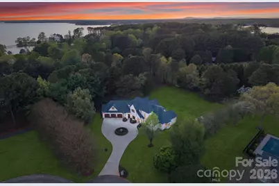 152 Forum Drive, Mooresville, NC 28117 - Photo 3