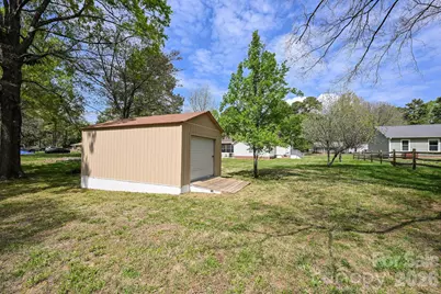 105 Woodland Lane, Monroe, NC 28112 - Photo 15