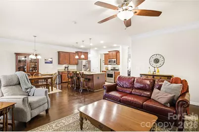 11824 Springpoint Lane, Charlotte, NC 28278 - Photo 9