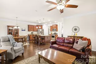 11824 Springpoint Ln, Charlotte, NC 28278 - Photo 9