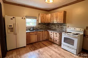 635 E Sanders Rd, Shelby, NC 28150 - Photo 31