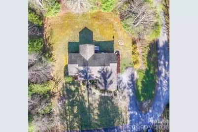 102 Fish Hawk Drive, Hendersonville, NC 28739 - Photo 33