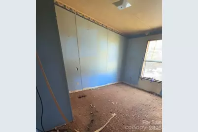 637 Clearview Drive, Hendersonville, NC 28792 - Photo 7