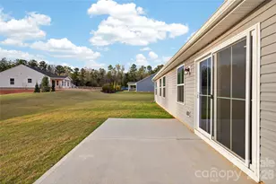 609 Nesbe St, Lancaster, SC 29720 - Photo 25