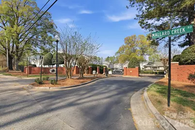 2814 Avalon Loop Road, Charlotte, NC 28269 - Photo 29