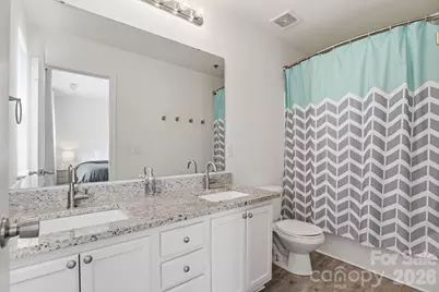 2814 Avalon Loop Road, Charlotte, NC 28269 - Photo 15