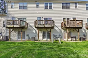 2814 Avalon Loop Rd, Charlotte, NC 28269 - Photo 25