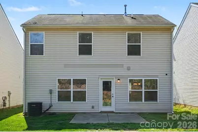 2418 S Cairns Mill Court, Charlotte, NC 28269 - Photo 17
