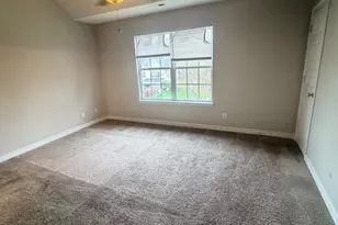 634 Longacre Dr, Charlotte, NC 28214 - Photo 13