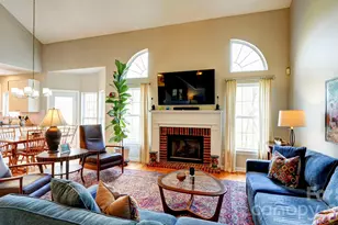 10207 Rougemont Ln, Charlotte, NC 28277 - Photo 5