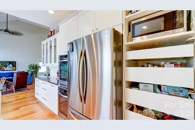 10207 Rougemont Lane, Charlotte, NC 28277 - Photo 13