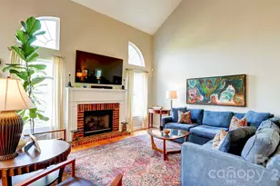 10207 Rougemont Ln, Charlotte, NC 28277 - Photo 7