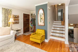 6701 Rugby Ln, Charlotte, NC 28226 - Photo 13