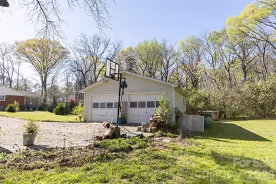 6701 Rugby Lane, Charlotte, NC 28226 - Photo 33