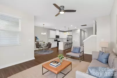 9521 Munsing Drive, Charlotte, NC 28269 - Photo 3