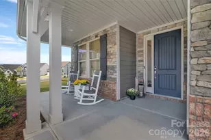 197 Winterberry St, Mooresville, NC 28117 - Photo 3