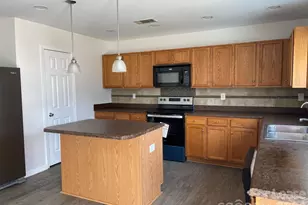 176 Silverspring Pl, Mooresville, NC 28117 - Photo 3