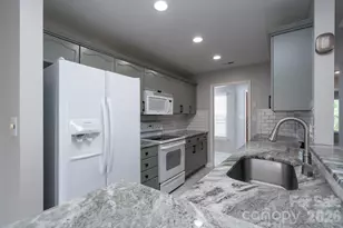 102 Keswick Ln, Mooresville, NC 28117 - Photo 17