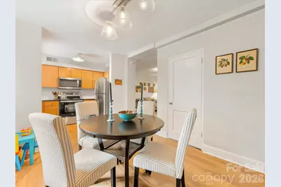 229 N Dotger Avenue #E16, Charlotte, NC 28207 - Photo 13