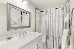 229 N Dotger Ave, Charlotte, NC 28207 - Photo 21