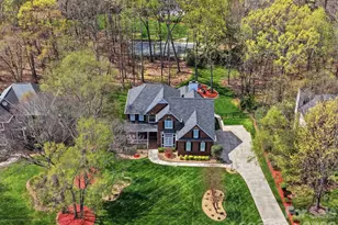 1231 Over Stream Ln, Matthews, NC 28105 - Photo 3