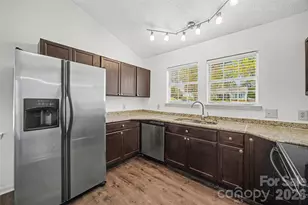 1548 Brentfield Dr, Rock Hill, SC 29732 - Photo 11