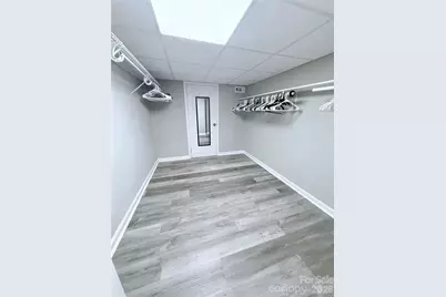 3743 Crosland Road, Winston Salem, NC 27106 - Photo 15