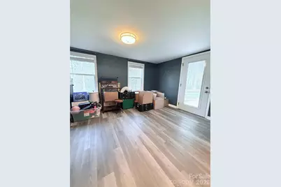 3743 Crosland Road, Winston Salem, NC 27106 - Photo 17