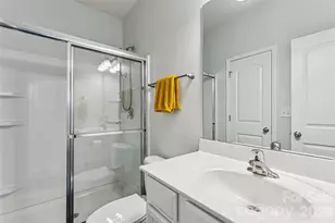 9311 Grand Valley Dr, Charlotte, NC 28213 - Photo 15