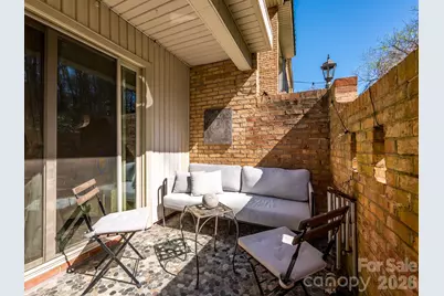4743 Hedgemore Drive #L, Charlotte, NC 28209 - Photo 17