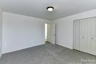 8322 Knights Bridge Rd, Charlotte, NC 28210 - Photo 25