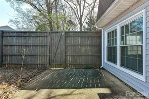 8322 Knights Bridge Rd, Charlotte, NC 28210 - Photo 35