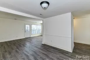 8322 Knights Bridge Rd, Charlotte, NC 28210 - Photo 13