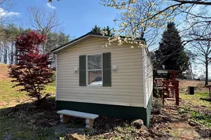 4861 Heavenly Ln, Morganton, NC 28655 - Photo 5