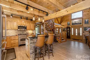 622 Oleta Rd, Hendersonville, NC 28792 - Photo 17