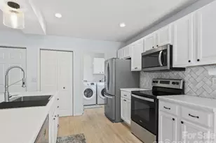 1 Mosers Pl, Candler, NC 28715 - Photo 9