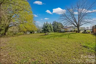 1315 Lithia Springs Rd, Shelby, NC 28150 - Photo 17