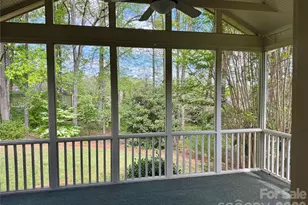 10919 Jordan Rae Ln, Charlotte, NC 28277 - Photo 5