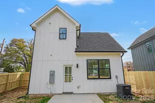 2905 Clyde Dr NE, Charlotte, NC 28208 - Photo 13