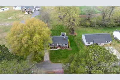 208 S 1st Avenue, Maiden, NC 28650 - Photo 47