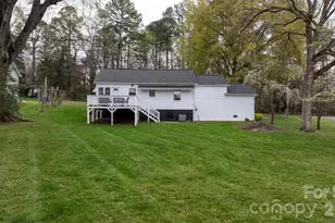 208 S 1st Ave, Maiden, NC 28650 - Photo 35