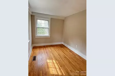 85 Pennwood Lane, Hendersonville, NC 28739 - Photo 11