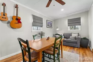 625 Lenox Pl, Hendersonville, NC 28739 - Photo 5