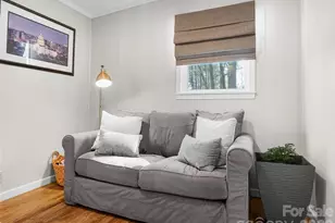 625 Lenox Pl, Hendersonville, NC 28739 - Photo 7